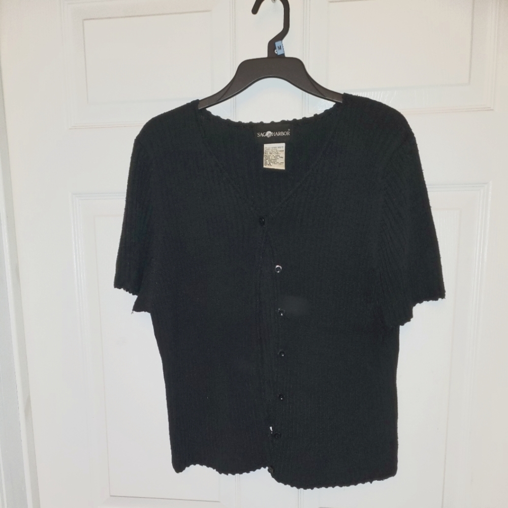 Button up sweater/short cardigan